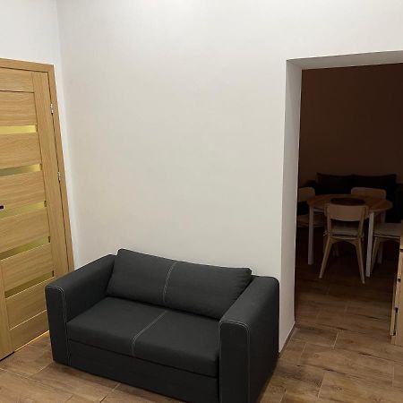 Paris Apartments カトヴィツェ エクステリア 写真