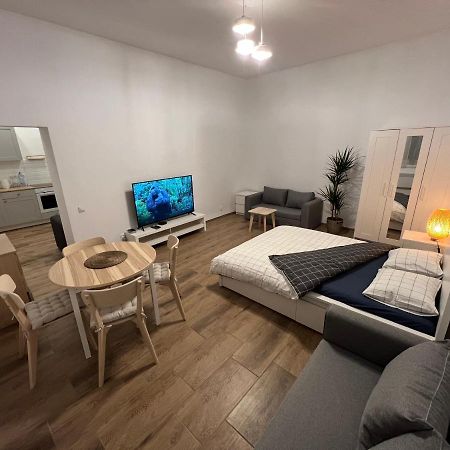 Paris Apartments カトヴィツェ エクステリア 写真